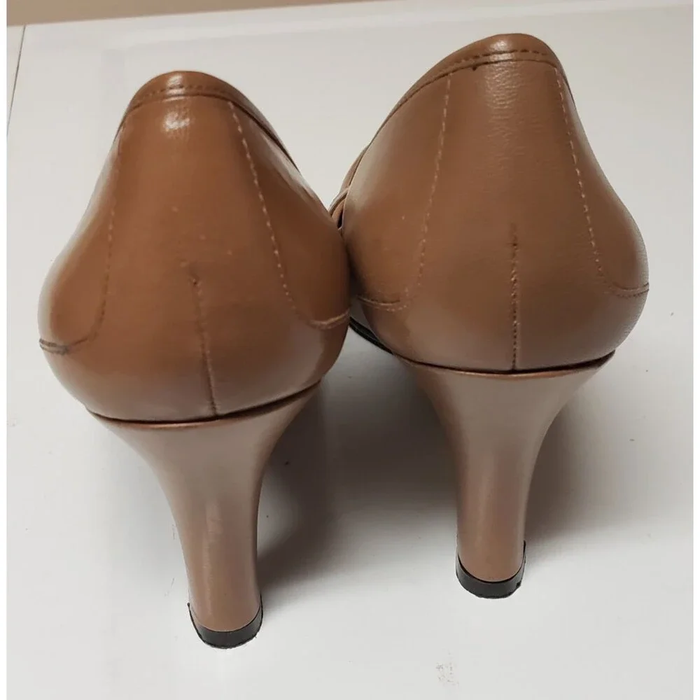 Nine West Penny Loafer Patent Leather Shoes Milk Chocolate Sz 10M PO Excel